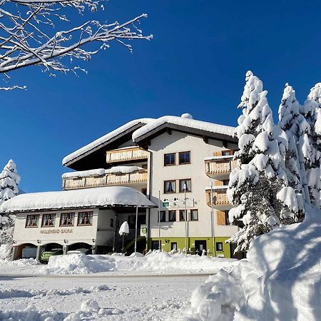 Hotel Alpensonne Riezlern Exterior foto